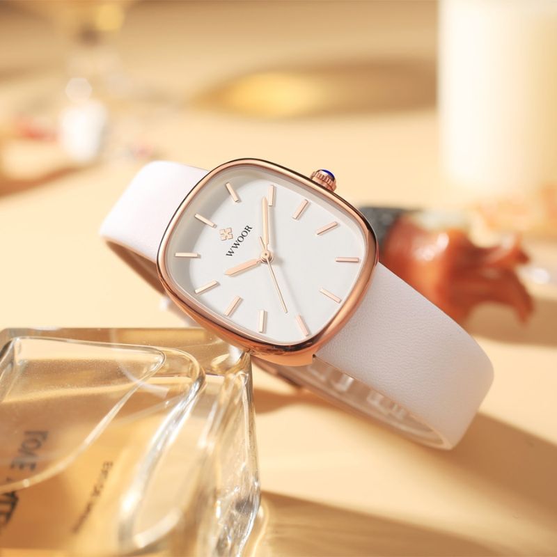 Damenuhr mit Lederarmband