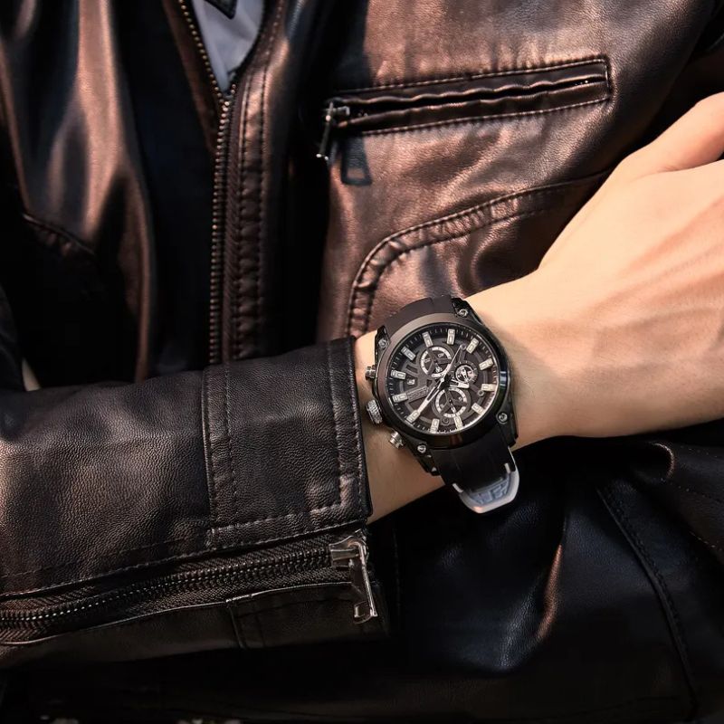 Chronograph mit Silikonarmband
